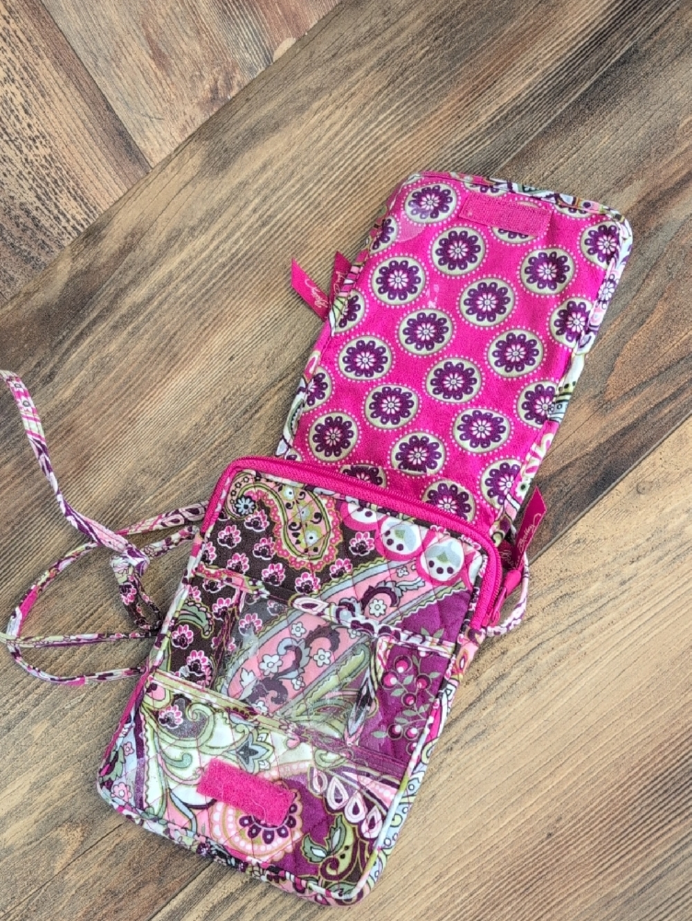 Vera Bradley Hot Pink Paisley Quilted ID Crossbody Bag AB174 - Picture 7 of 9